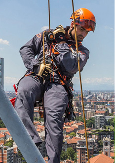 上海金慈實(shí)業(yè)有限公司，丙綸高強(qiáng)絲，丙綸色絲，丙綸中空絲，丙綸異形絲，丙綸夜光紗，高強(qiáng)丙綸絲，丙綸工業(yè)絲，丙綸熒光絲
