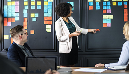 上海金慈實(shí)業(yè)有限公司，丙綸高強(qiáng)絲，丙綸色絲，丙綸中空絲，丙綸異形絲，丙綸夜光紗，高強(qiáng)丙綸絲，丙綸工業(yè)絲，丙綸熒光絲